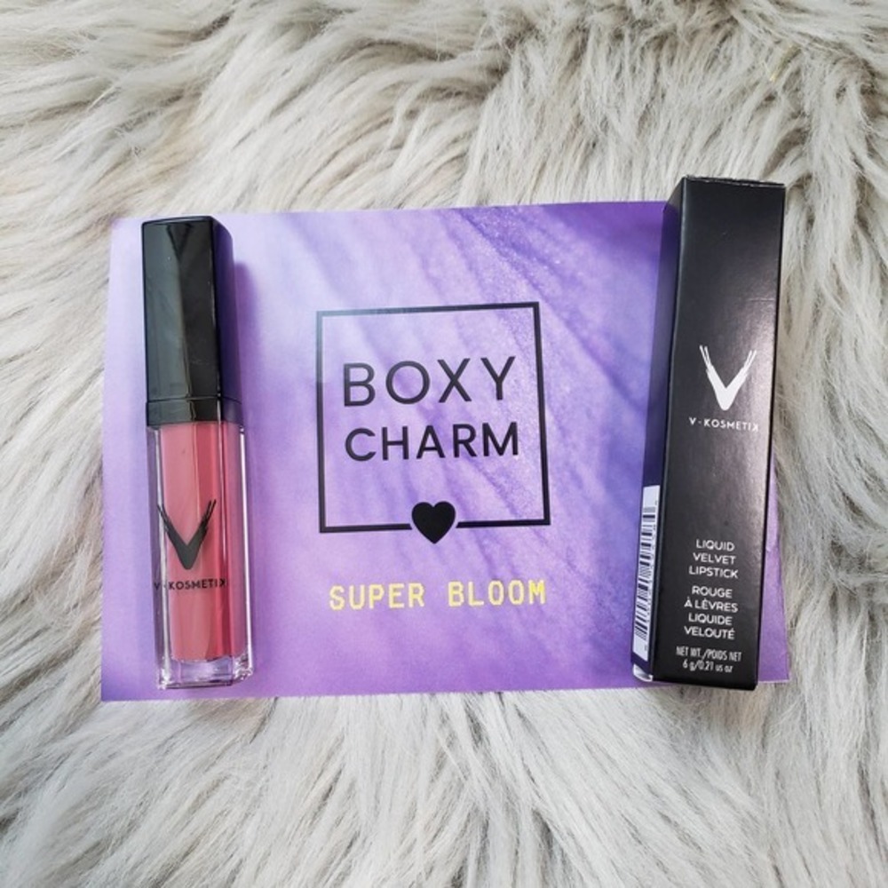 New V Kosmetik Creamy Velvet Liquid Lipstick Bubbly Boxy Charm Unused $22‎